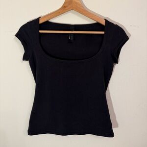 SKIMS Scoop Neck Shirt